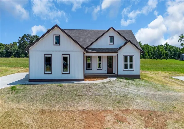 Homes for sale in Morrison, TN | 1501 Smartt Station Rd, Morrison, TN 37357 | MLS# 3254914