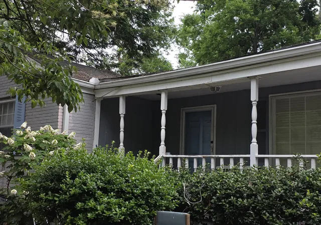 Photo 3 of Single family home for sale at 2500 Sharondale Dr, Nashville, TN 37215 | MLS# 3230769 | Listing updated on 2026-09-05