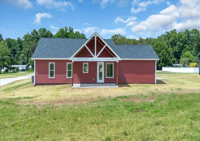 Homes for sale in Morrison, TN | 1481 Smartt Station Rd, Morrison, TN 37357 | MLS# 3239778