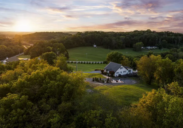 Photo 1 of Single family home for sale at 2700 Clayton Arnold Rd, Thompsons Station, TN 37179 | MLS# 3243147 | Listing updated on 2026-08-19