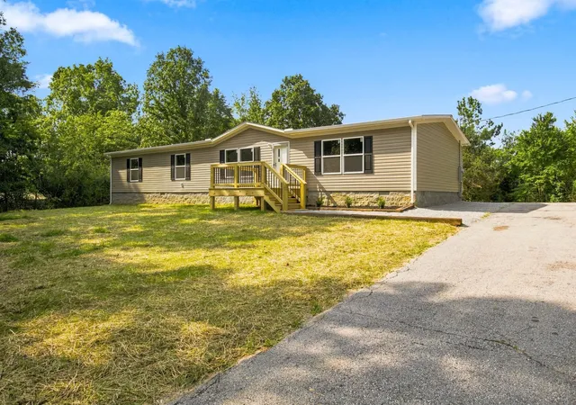 1st image of 7285 Oak Springs Rd, Nunnelly, TN 37137 | MLS# 3230214