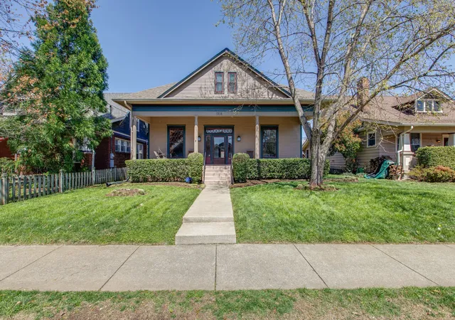 Homes for sale in Nashville, TN | 1305 Gartland Ave, Nashville, TN 37206 | MLS# 3262544