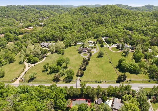 Land for sale at 5840 Hillsboro Pike, Nashville, TN 37215 | MLS# 3230187