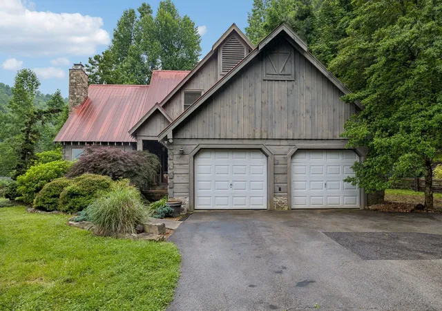 1st image of 25002510 Chimney Springs Rd, Cookeville, TN 38506 | MLS# 3229918
