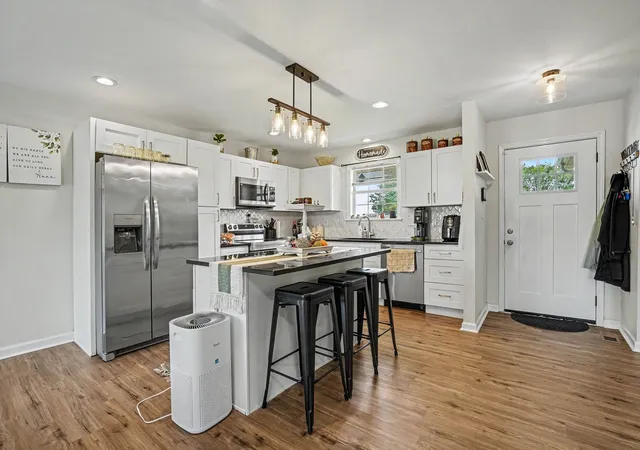 Photo 3 of Single family home for sale at 1033 Tylertown Rd, Clarksville, TN 37040 | MLS# 3248783 | Listing updated on 2026-08-27