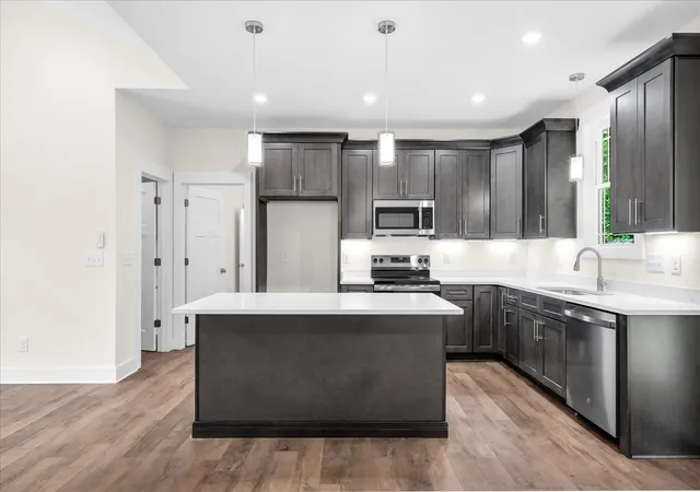 Photo 4 of Single family home for sale at 634 Mountain View Dr, Morrison, TN 37357 | MLS# 3250638 | Listing updated on 2026-09-29