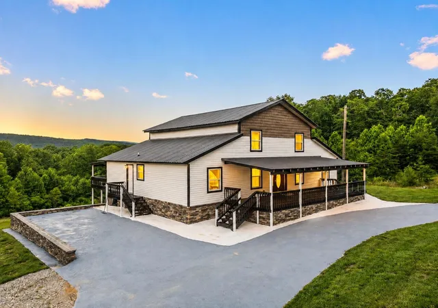 Homes for sale in Spring City, TN | 198 Spring Road, Spring City, TN 37381 | MLS# 3229944