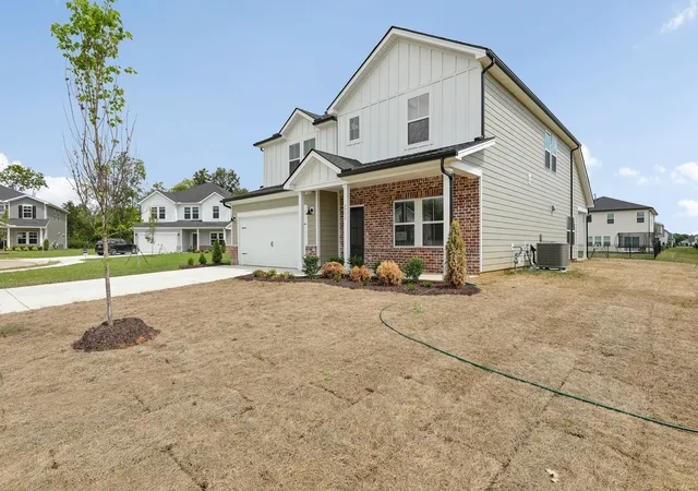 Photo 3 of Single family home for sale at 3711 Wiregrass Ct, Rockvale, TN 37153 | MLS# 3244720 | Listing updated on 2026-09-24