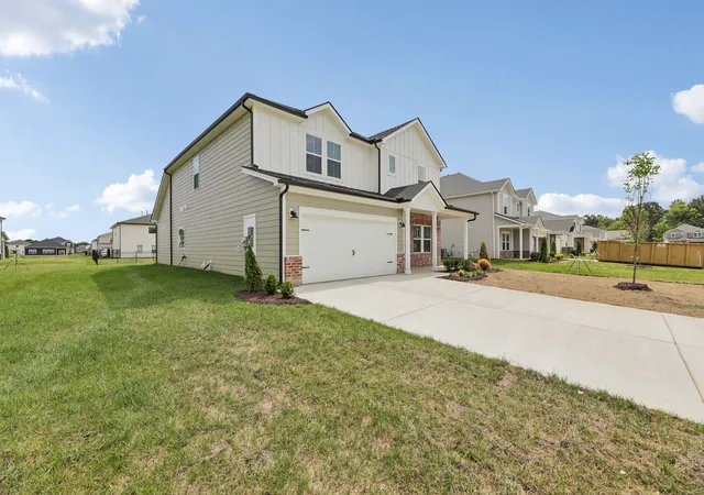 Photo 3 of Single family home for sale at 3711 Wiregrass Ct, Rockvale, TN 37153 | MLS# 3244720 | Listing updated on 2026-09-24