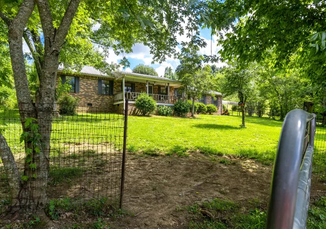 3rd image of 441 Hawthorne Hill Rd, Shelbyville, TN 37160 | MLS# 3232593