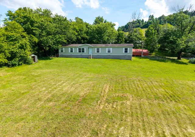 5th image of 441 Hawthorne Hill Rd, Shelbyville, TN 37160 | MLS# 3232593
