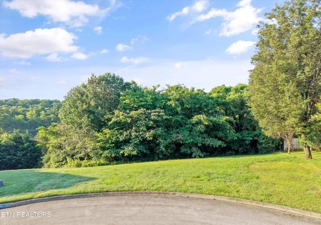 1st image of 1915 Dobson Park Ln, Knoxville, TN 37922 | MLS# 3302105