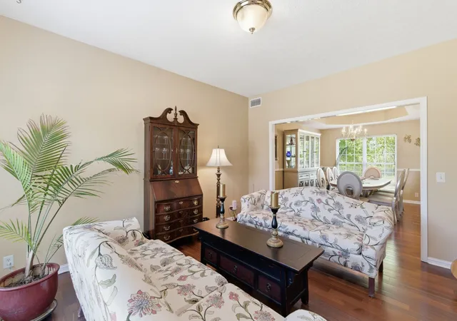 Photo 4 of Single family home for sale at 328 Moonwater Ct, Hermitage, TN 37076 | MLS# 3231369 | Listing updated on 2026-06-10