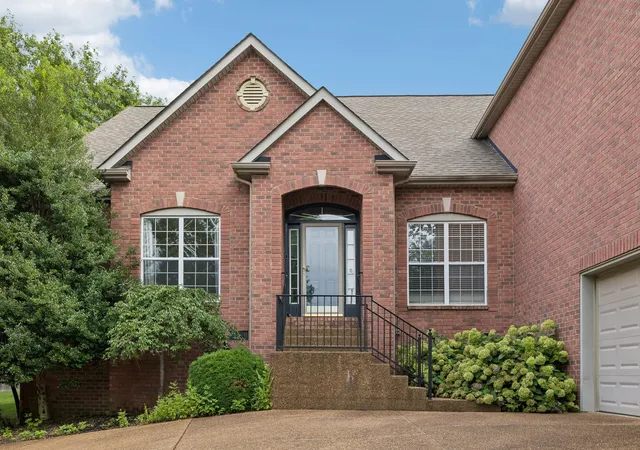 2nd image of 2205 Maple Grove Ln, Nashville, TN 37211 | MLS# 3230780