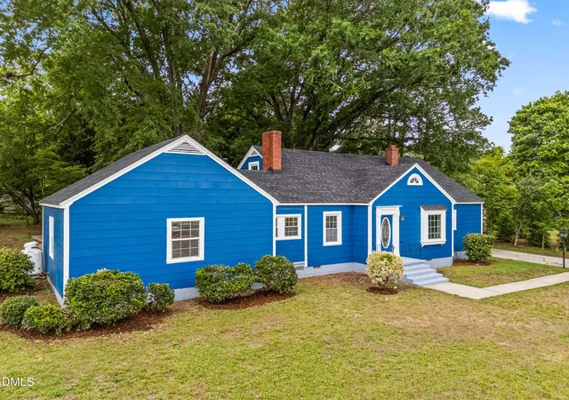 Photo 2 of Single Family Residence at 303 N Church St, Zebulon, NC 27597 | MLS# 3230190 | | Sold on 2026-06-17