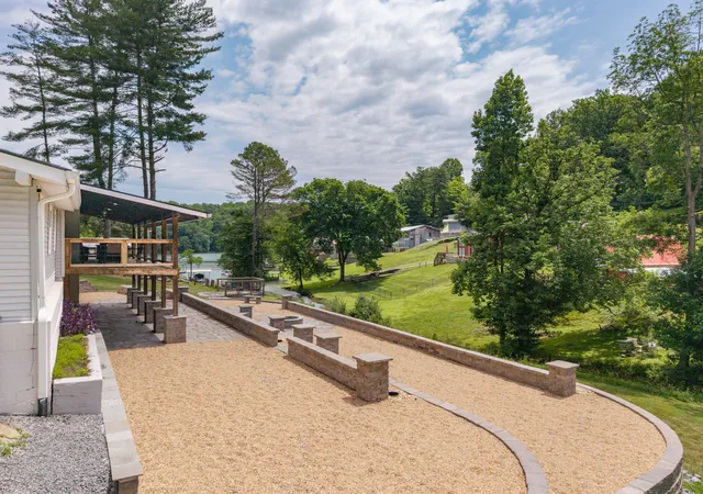 Photo 1 of Single family home for sale at 756 Shasteen Holw Rd, Lynchburg, TN 37352 | MLS# 3230242 | Listing updated on 2026-09-06