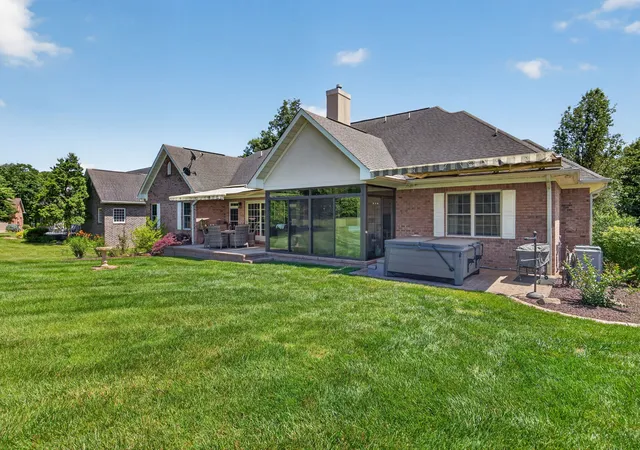 2nd image of 211 Tomlon Rd, Crossville, TN 38555 | MLS# 3230460