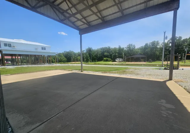 5th image of 1089 River Front Dr, Clifton, TN 38425 | MLS# 3230322