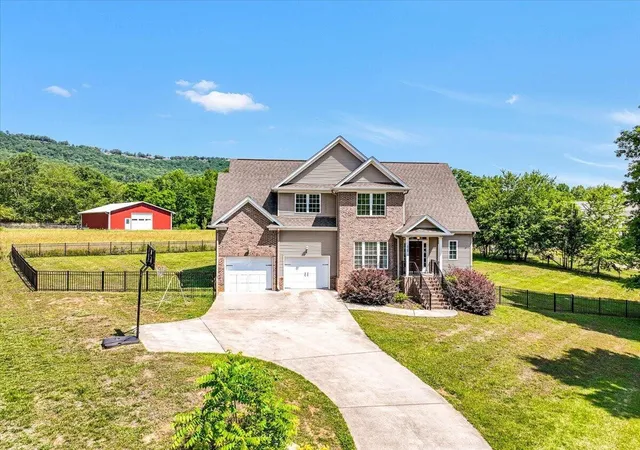 Homes for sale in Chattanooga, TN | 629 Godsey Lane, Chattanooga, TN 37415 | MLS# 3251143