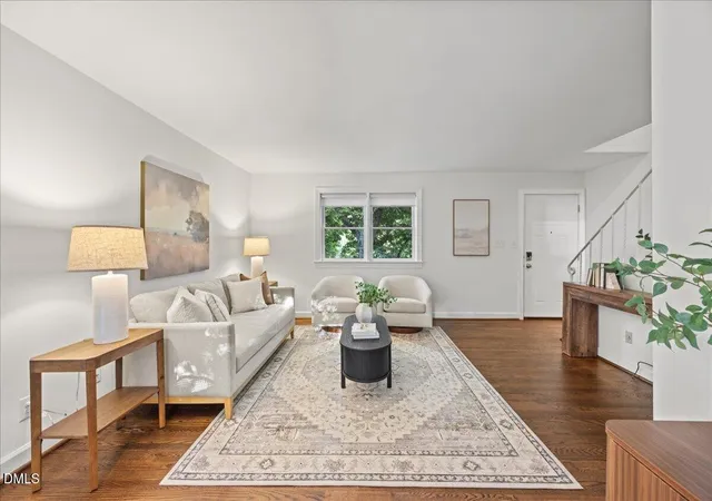 Listing Photo 4 - Condo for sale in building located at 1641 Sutton Dr, Raleigh, NC 27605