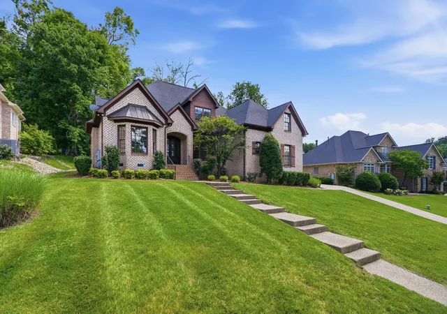 2nd image of 909 Gold Hill Ct, Franklin, TN 37069 | MLS# 3232608