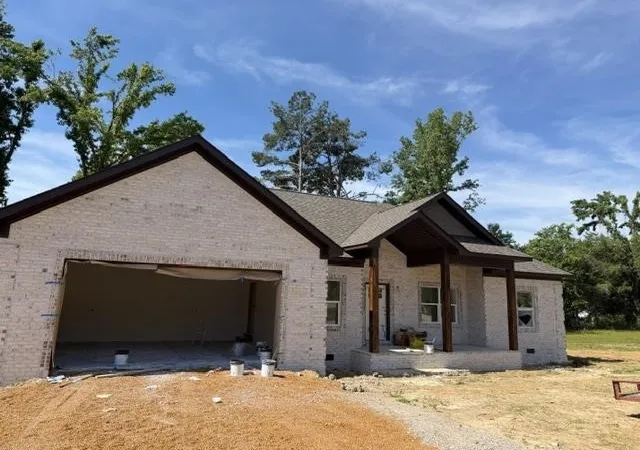 Homes for sale in Savannah, TN | 225 Chariot Ln, Savannah, TN 38372 | MLS# 3230301