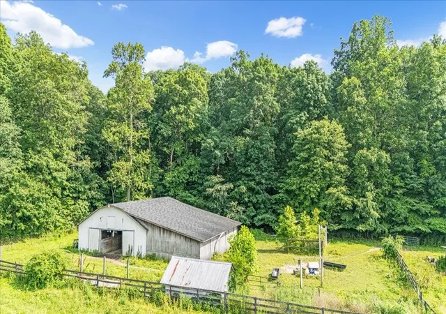 Homes for sale in Manchester, TN | 431 Jack Thomas Dr, Manchester, TN 37355 | MLS# 3230952