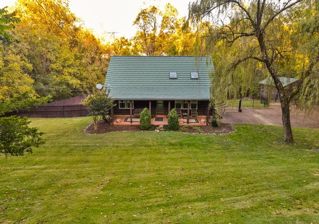 2nd image of 1396 Pleasant Hill Rd, Nashville, TN 37214 | MLS# 3242580