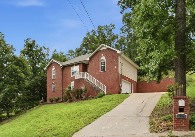 Photo 2 of Single family home for sale at 107 High Ridge Trl, Goodlettsville, TN 37072 | MLS# 3287931 | Listing updated on 2026-09-02