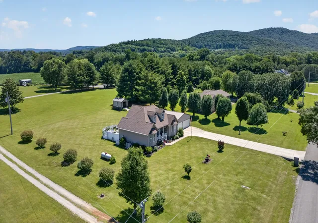 Homes for sale in Cowan, TN | 347 Keith Cove Rd, Cowan, TN 37318 | MLS# 3230508