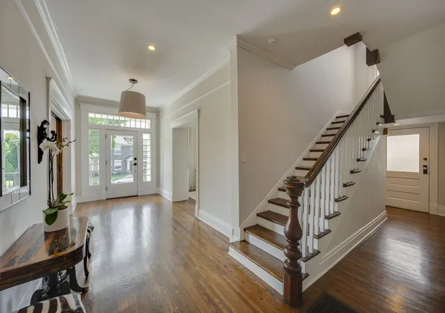 Photo 3 of Single family home for sale at 1702 Primrose Ave, Nashville, TN 37212 | MLS# 3513094 | Listing updated on 2026-08-23
