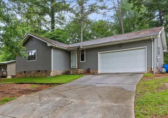 Photo 4 of Single family home for sale at 1884 Peavine Rd, Rock Spring, GA 30739 | MLS# 3336699 | Listing updated on 2026-09-04