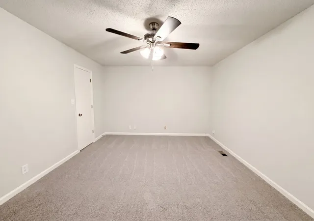 4th image of 166 Kirby Dr, Clarksville, TN 37042 | MLS# 3230606