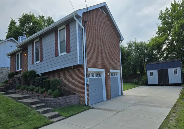 Photo 4 of Single family home for sale at 113 Overlook Dr, Hendersonville, TN 37075 | MLS# 3230698 | Listing updated on 2026-08-04