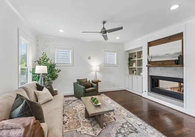 Photo 3 of Single family home for sale at 1809 Mcewen Ave, Nashville, TN 37206 | MLS# 3231268 | Listing updated on 2026-09-05