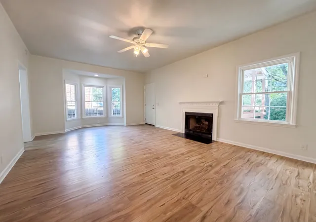 Photo 3 of Sale Pending at 1109 Mary Evelyn Ct, Nashville, TN 37217 | MLS# 3230678 | Listing updated on 2026-08-16