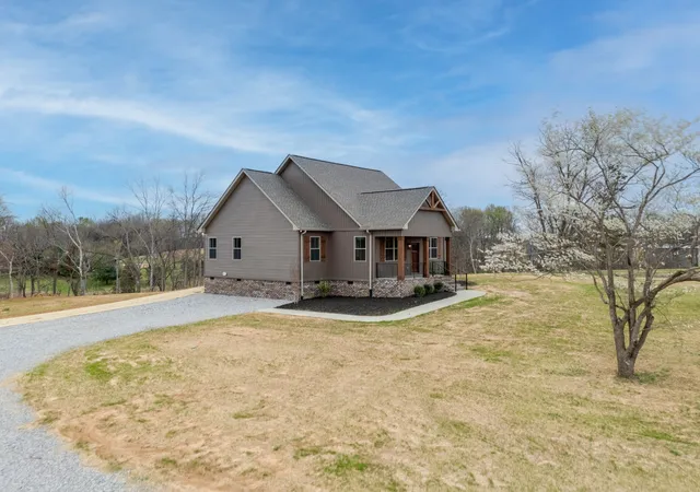 Homes for sale in Cedar Hill, TN | 6841 Hwy 41 N, Cedar Hill, TN 37032 | MLS# 3242217
