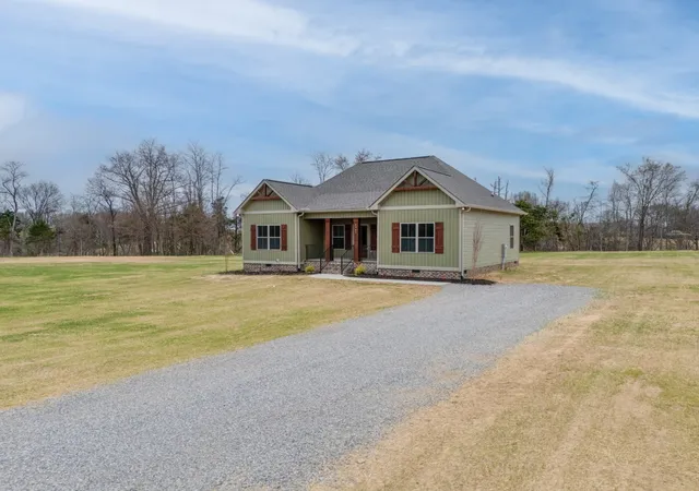 Homes for sale in Cedar Hill, TN | 4945 Bill Baggett Rd, Cedar Hill, TN 37032 | MLS# 3242216