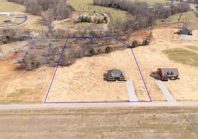 Homes for sale in Cedar Hill, TN | 4945 Bill Baggett Rd, Cedar Hill, TN 37032 | MLS# 3242216
