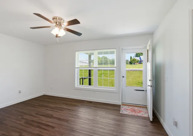 Photo 4 of Single family home for sale at 781 Sparta St, Spencer, TN 38585 | MLS# 3230714 | Listing updated on 2026-09-22