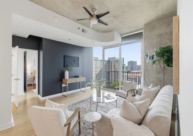 Homes for sale in Nashville, TN | 301 Demonbreun St #1917, Nashville, TN 37201 | MLS# 3230772