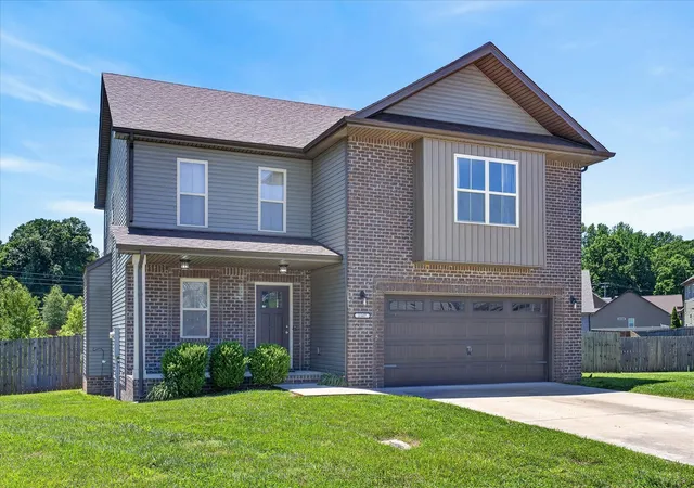 Homes for sale in Clarksville, TN | 1167 Elizabeth Ln, Clarksville, TN 37042 | MLS# 3230762