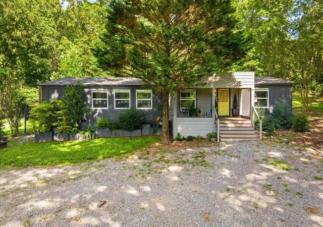 Photo 2 of Single family home for sale at 1491 Furnace Crk Rd, La Fayette, GA 30728 | MLS# 3611651 | Listing updated on 2026-10-05