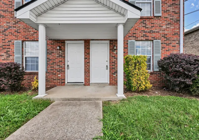 1st image of 371 Peabody Dr, Clarksville, TN 37042 | MLS# 3244553