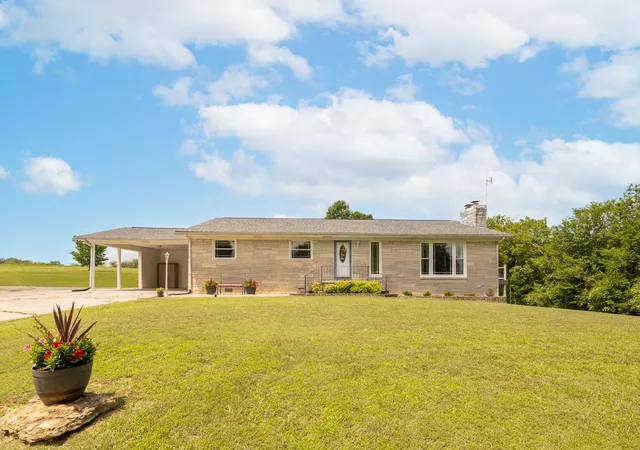 5th image of 34 Dunn Rd, Leoma, TN 38468 | MLS# 3244773