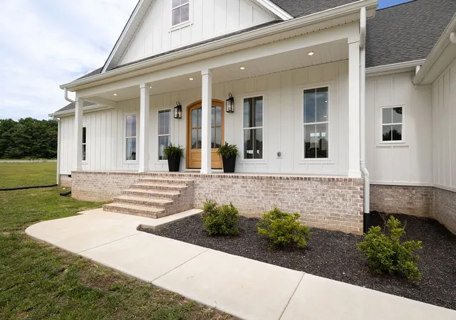 Homes for sale in Leoma, TN | 134 Hurst Dr, Leoma, TN 38468 | MLS# 3232809