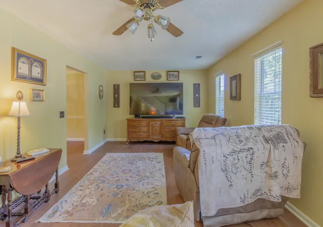 3rd image of 9328 Branford Dr, Soddy Daisy, TN 37379 | MLS# 3231098