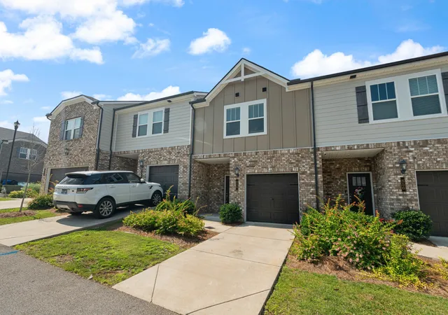 2nd image of 858 Longleaf Ln, Columbia, TN 38401 | MLS# 3513855