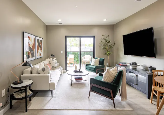 Photo 4 of Condo for sale at 635 7th Avenue S #218, Nashville, TN 37203 | MLS# 3231148 | Listing updated on 2026-09-17
