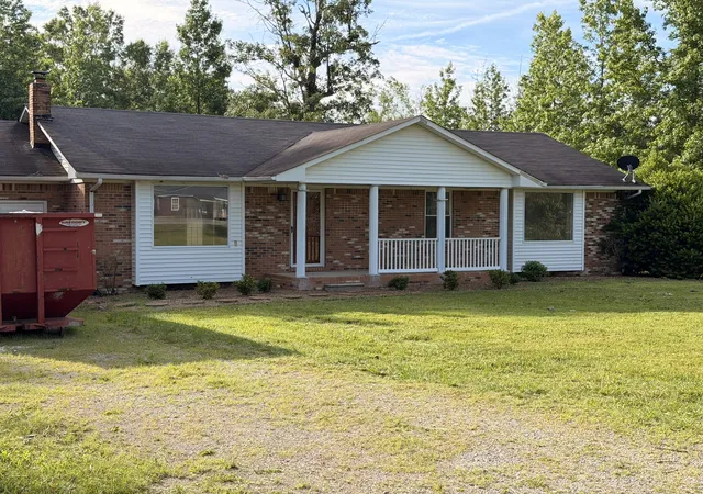 Homes for sale in Mount Pleasant, TN | 4982 Hwy 43 N, Mount Pleasant, TN 38474 | MLS# 3231730